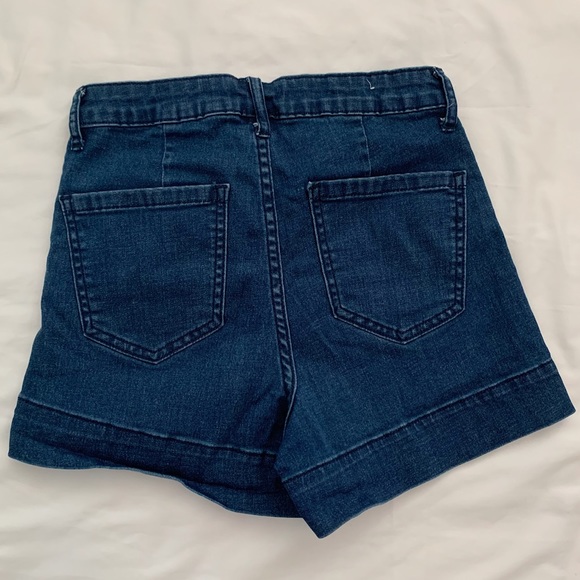 Cute forever 21 blue demin shorts! - Picture 2 of 2